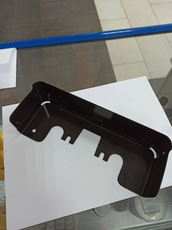 Кожух заднего фонаря — 2