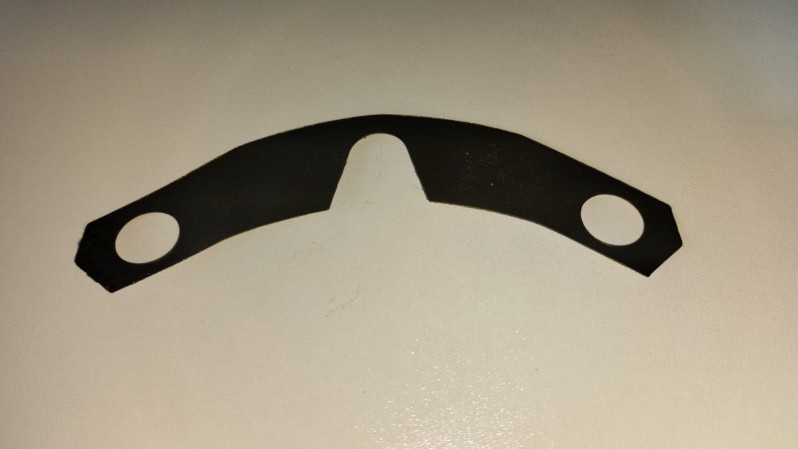 Прокладка регулировочная вала вторичного КПП 0,2 мм — 1