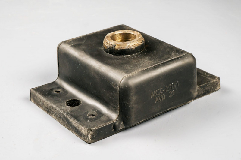 Амортизатор ДВС — 1